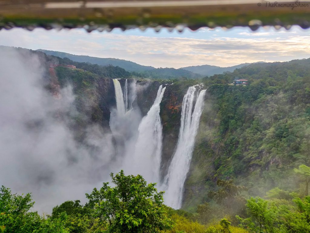 Jog falls from view point