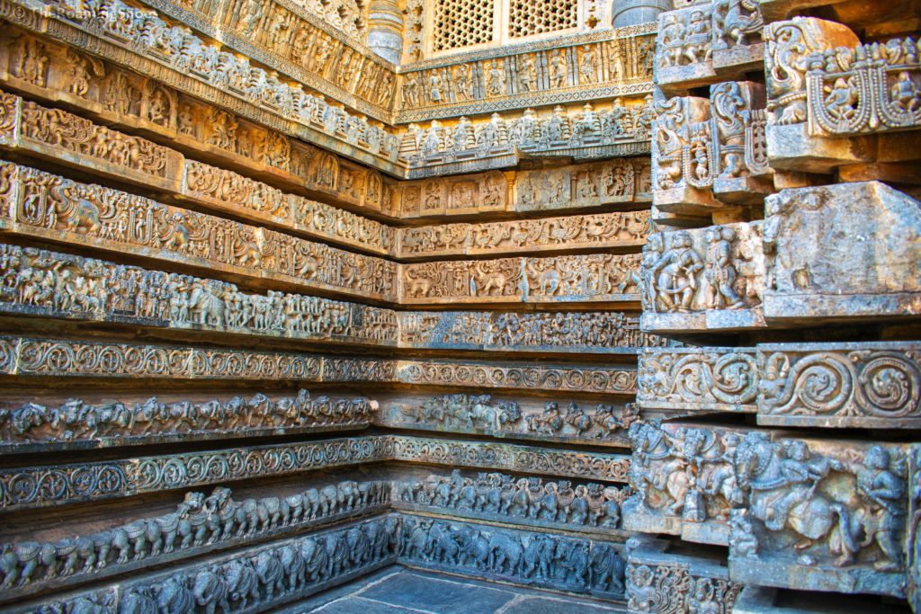 Hoyasaleshwara temple carvings