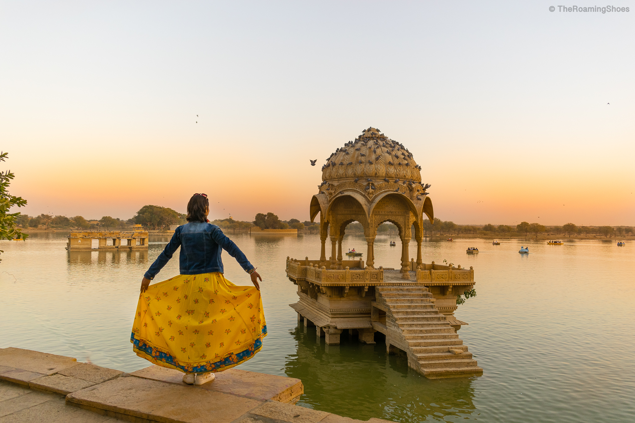 Sunset scene at Gadisar Lake